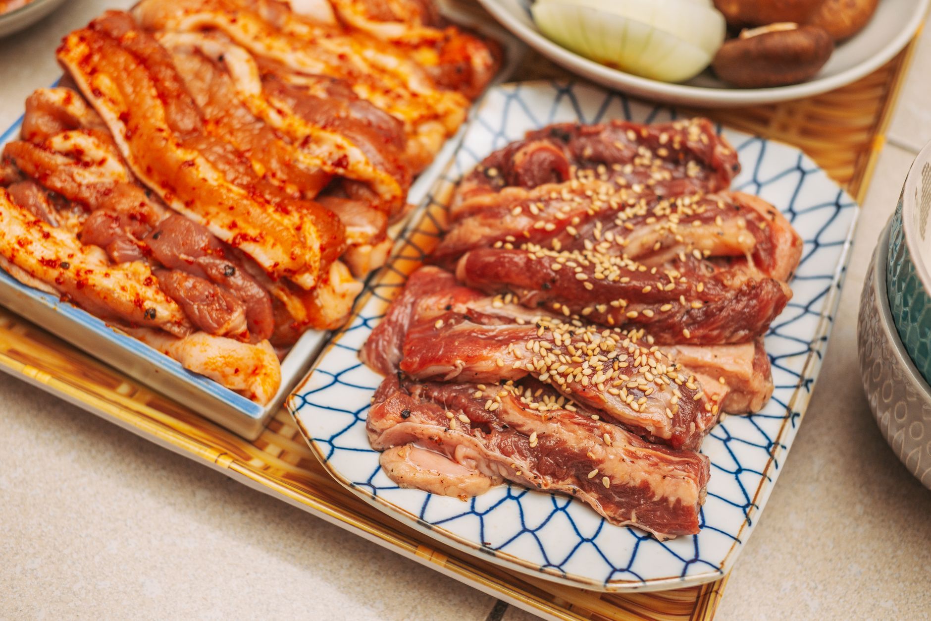 불판에 올린 삼겹살